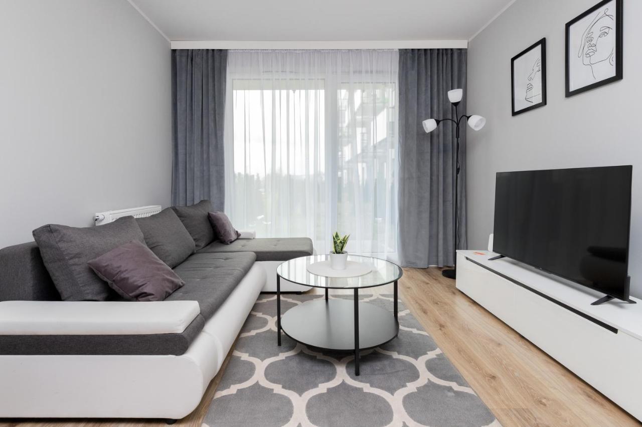Gdynia Nasypowa Apartments With Parking By Noclegi Renters Kültér fotó