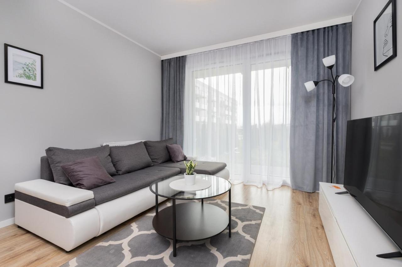 Gdynia Nasypowa Apartments With Parking By Noclegi Renters Kültér fotó
